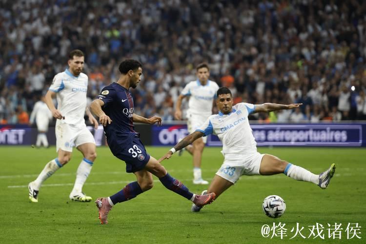 法甲-阿格德破门巴黎阵容不整 巴黎0-1不敌马赛遭遇赛季首败 法甲-阿格德破门巴黎阵容不整 巴黎0-1不敌马赛遭遇赛季首败